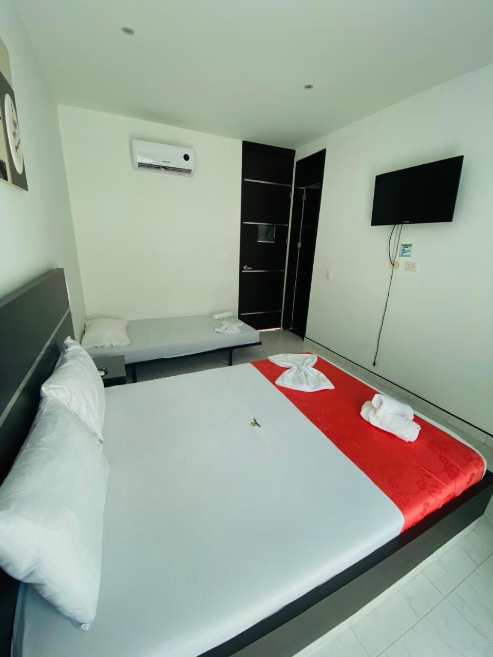 Hotel Suite Royal Melgar Eksteriør billede