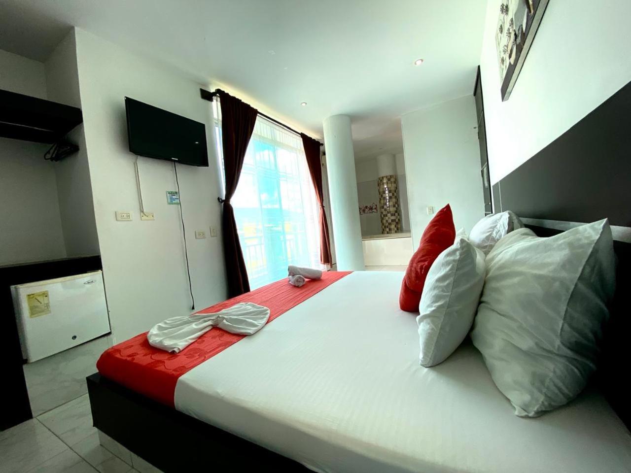 Hotel Suite Royal Melgar Eksteriør billede