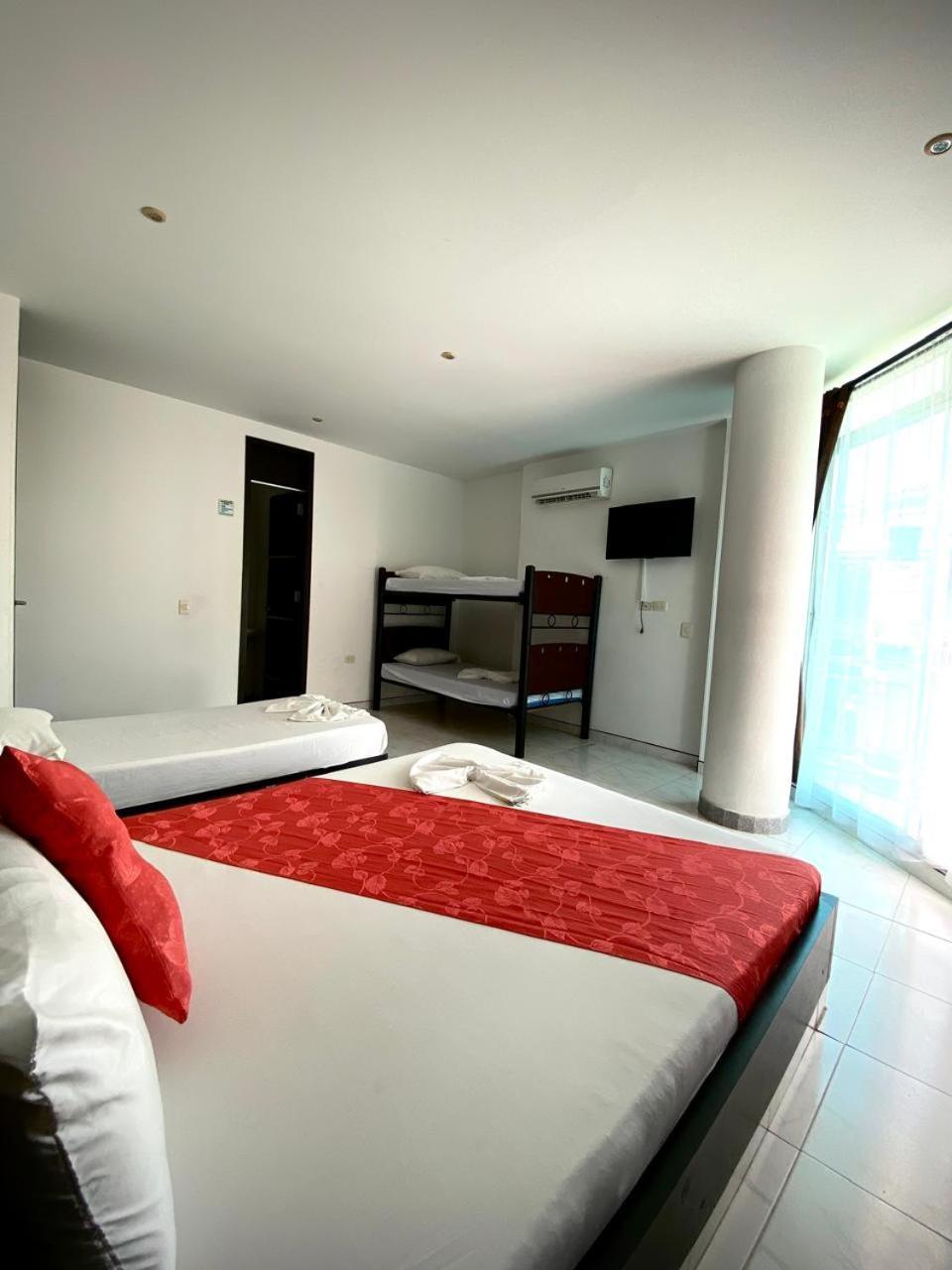 Hotel Suite Royal Melgar Eksteriør billede