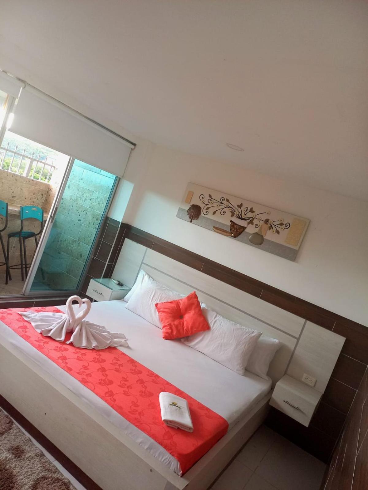 Hotel Suite Royal Melgar Eksteriør billede